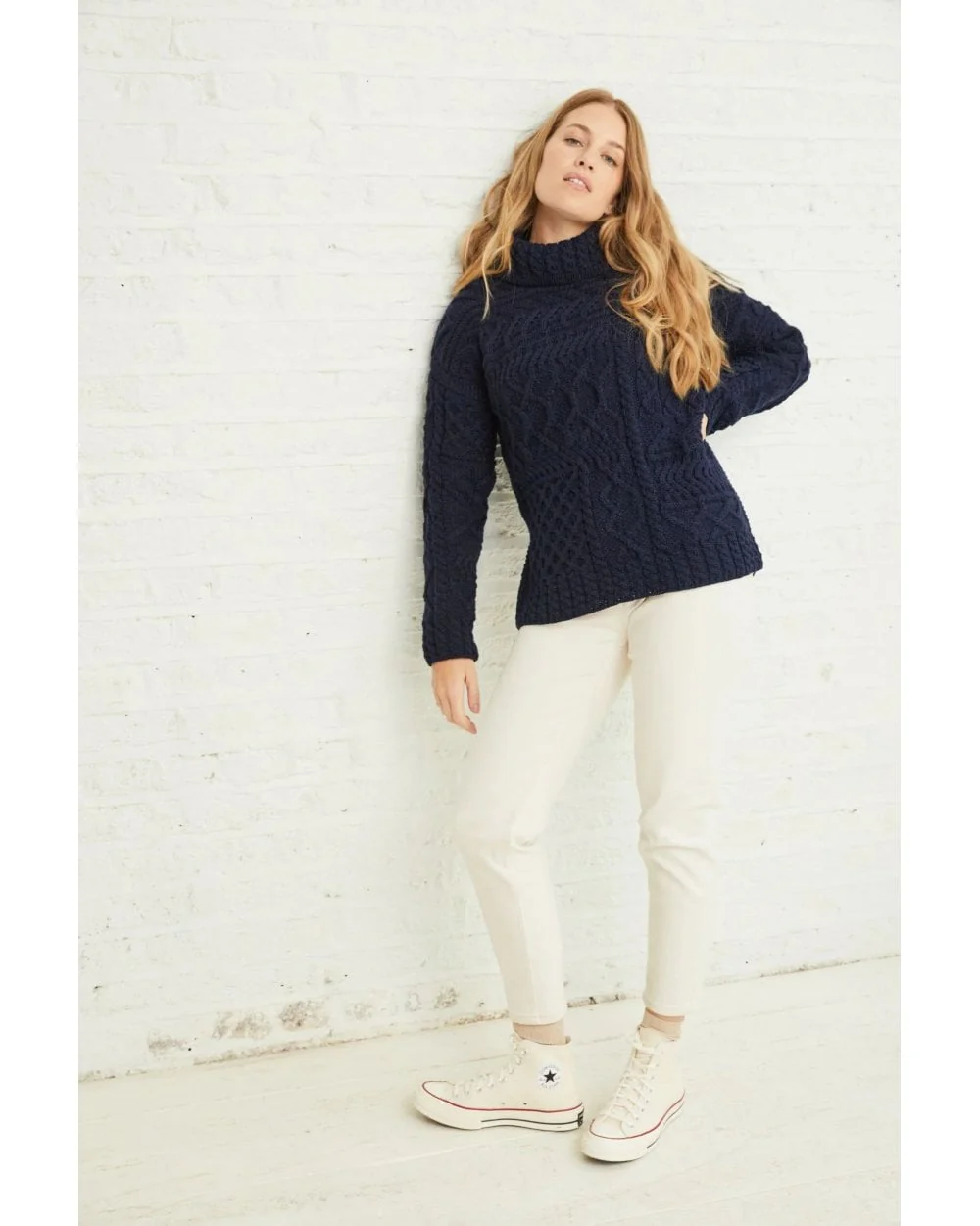 Skellig Ladies Oversized Aran Sweater - Image 4