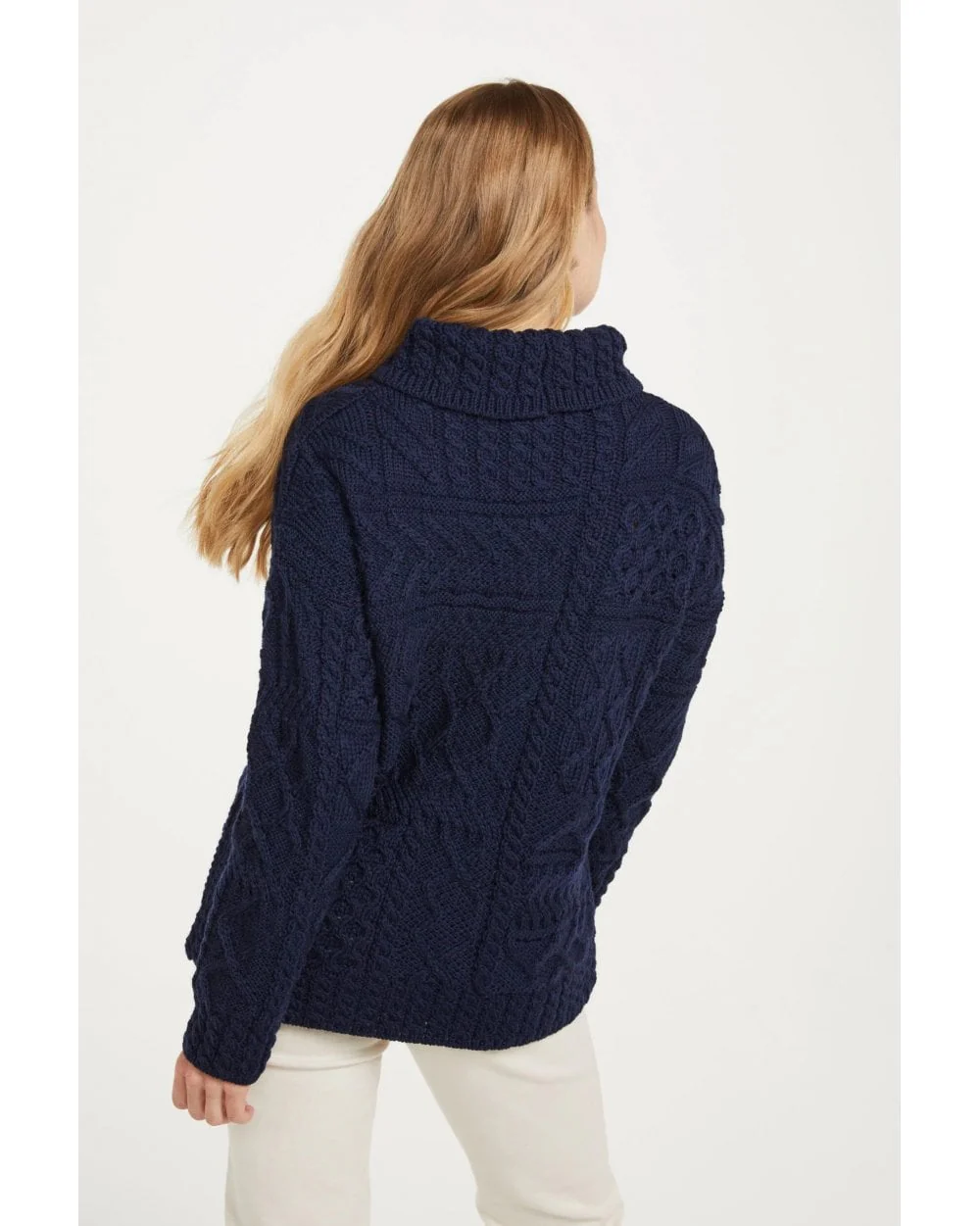 Skellig Ladies Oversized Aran Sweater - Image 5