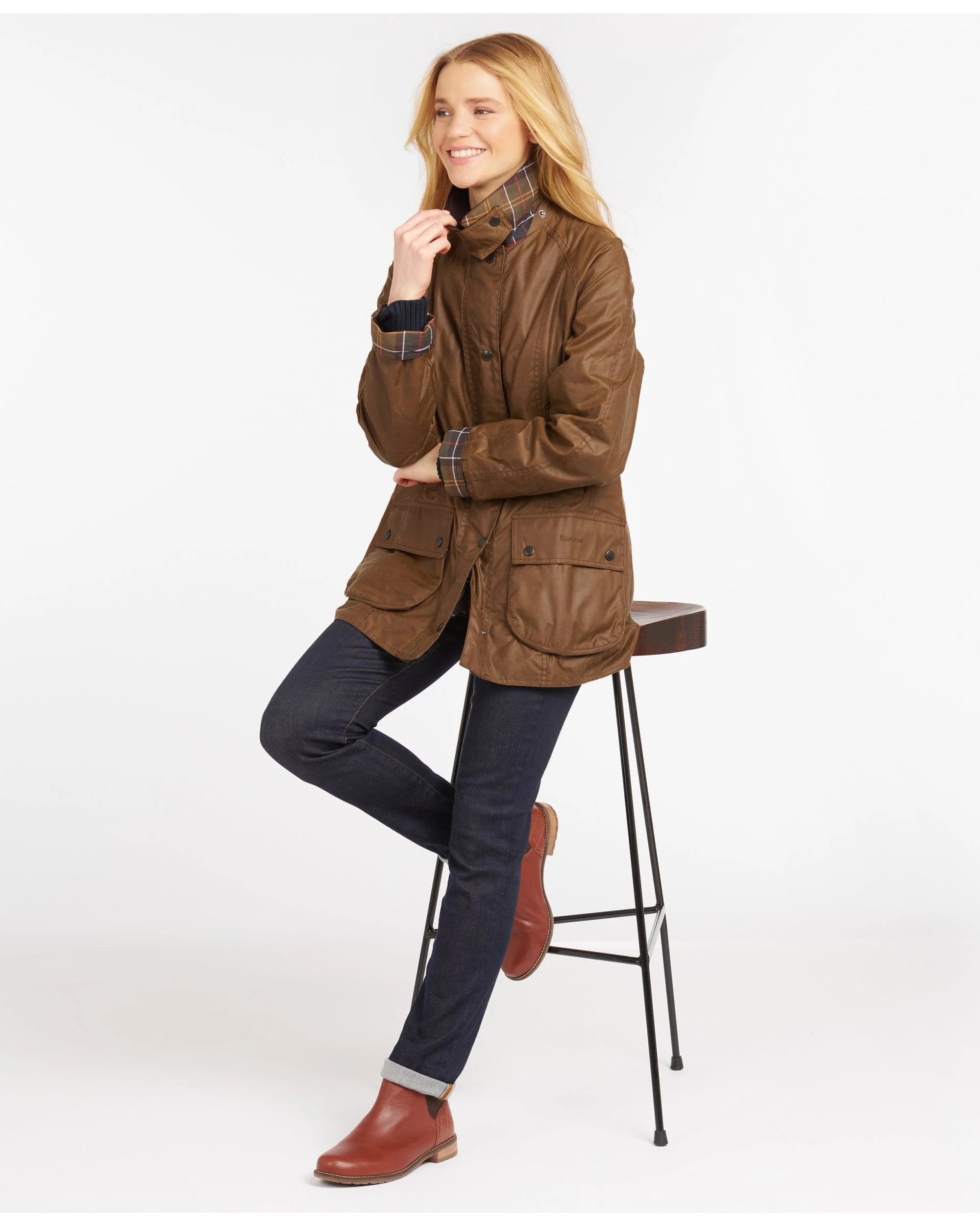 Beadnell Wax Jacket - Image 34