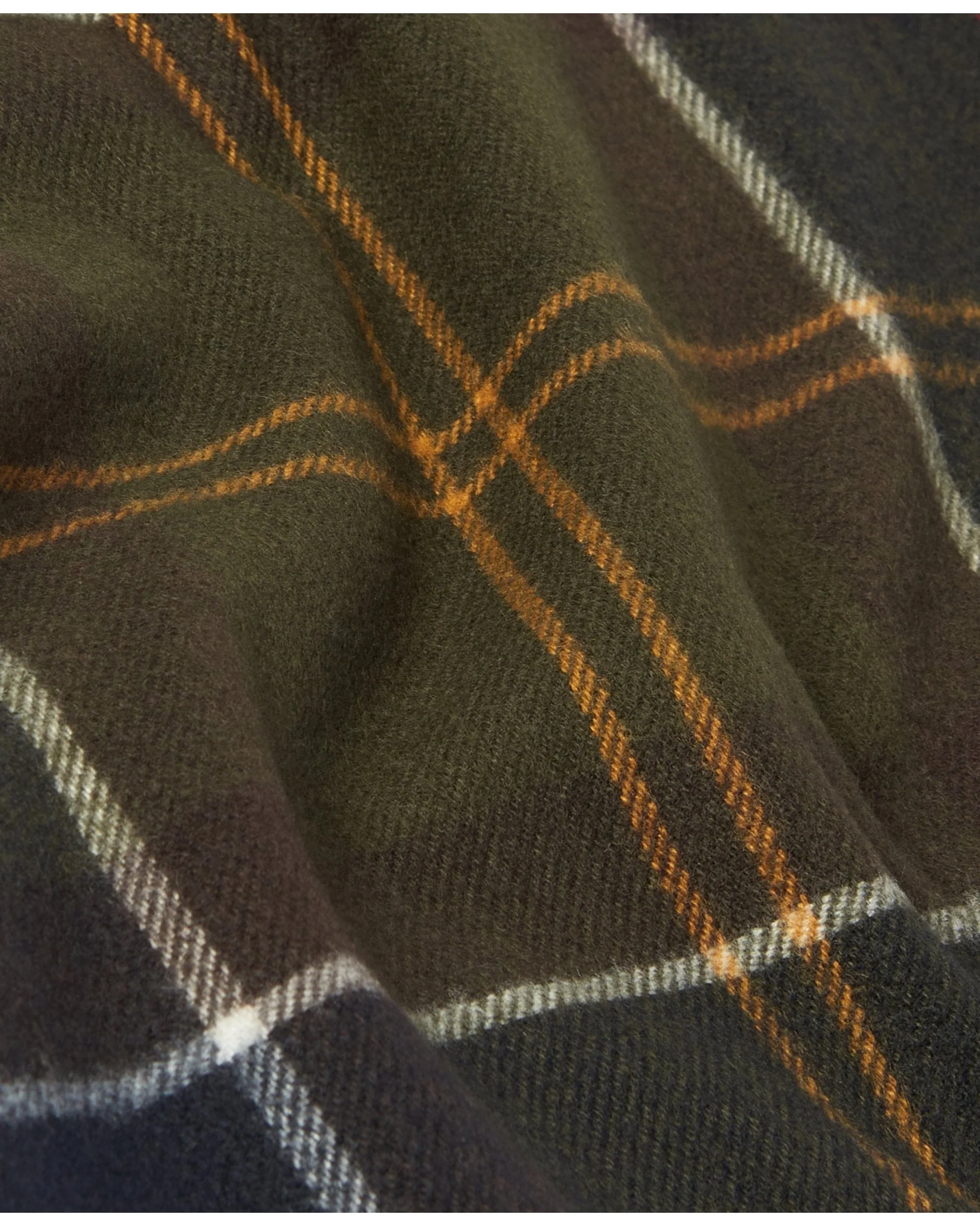 Hailes Tartan Wrap - Image 12