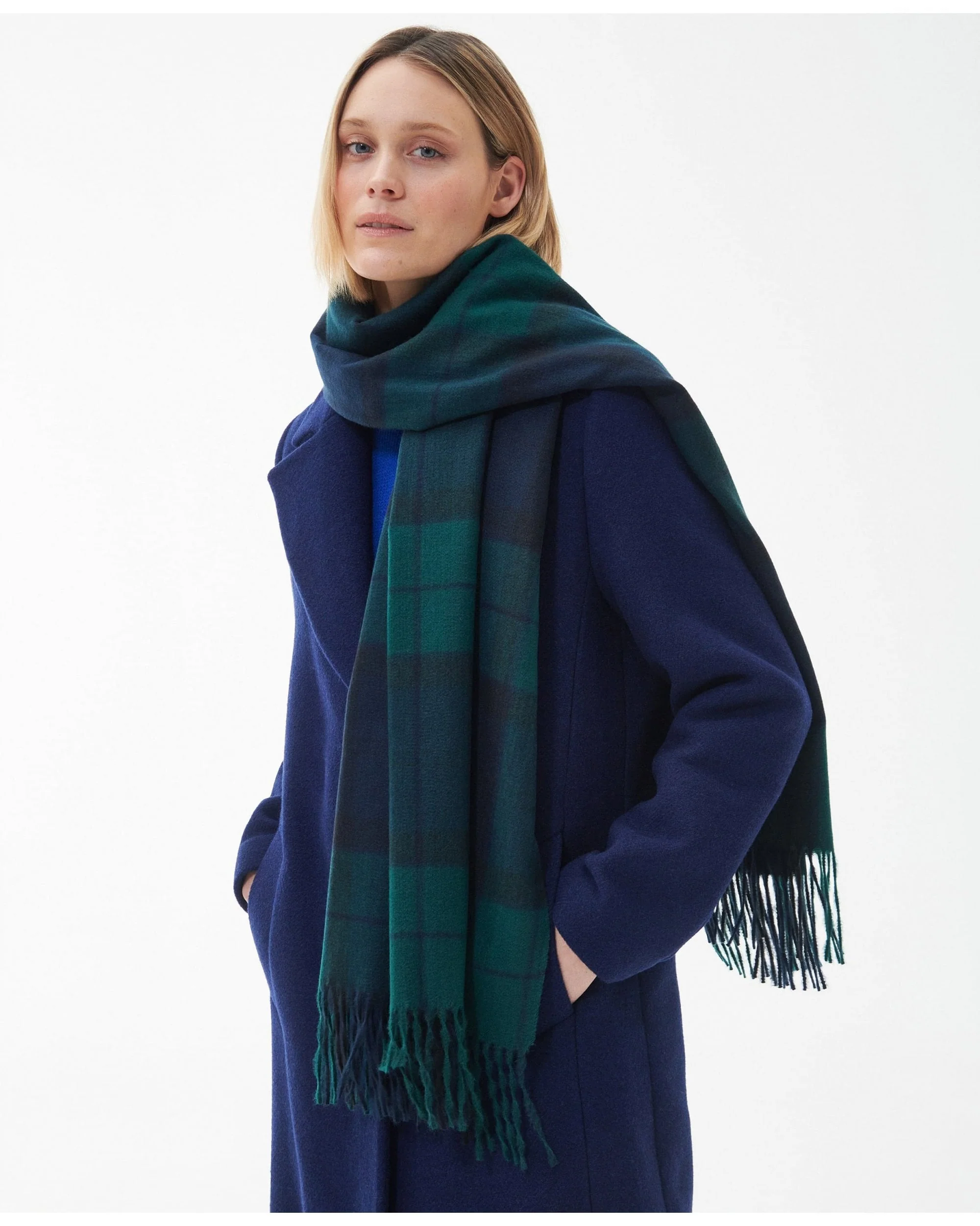 Hailes Tartan Wrap - Image 23