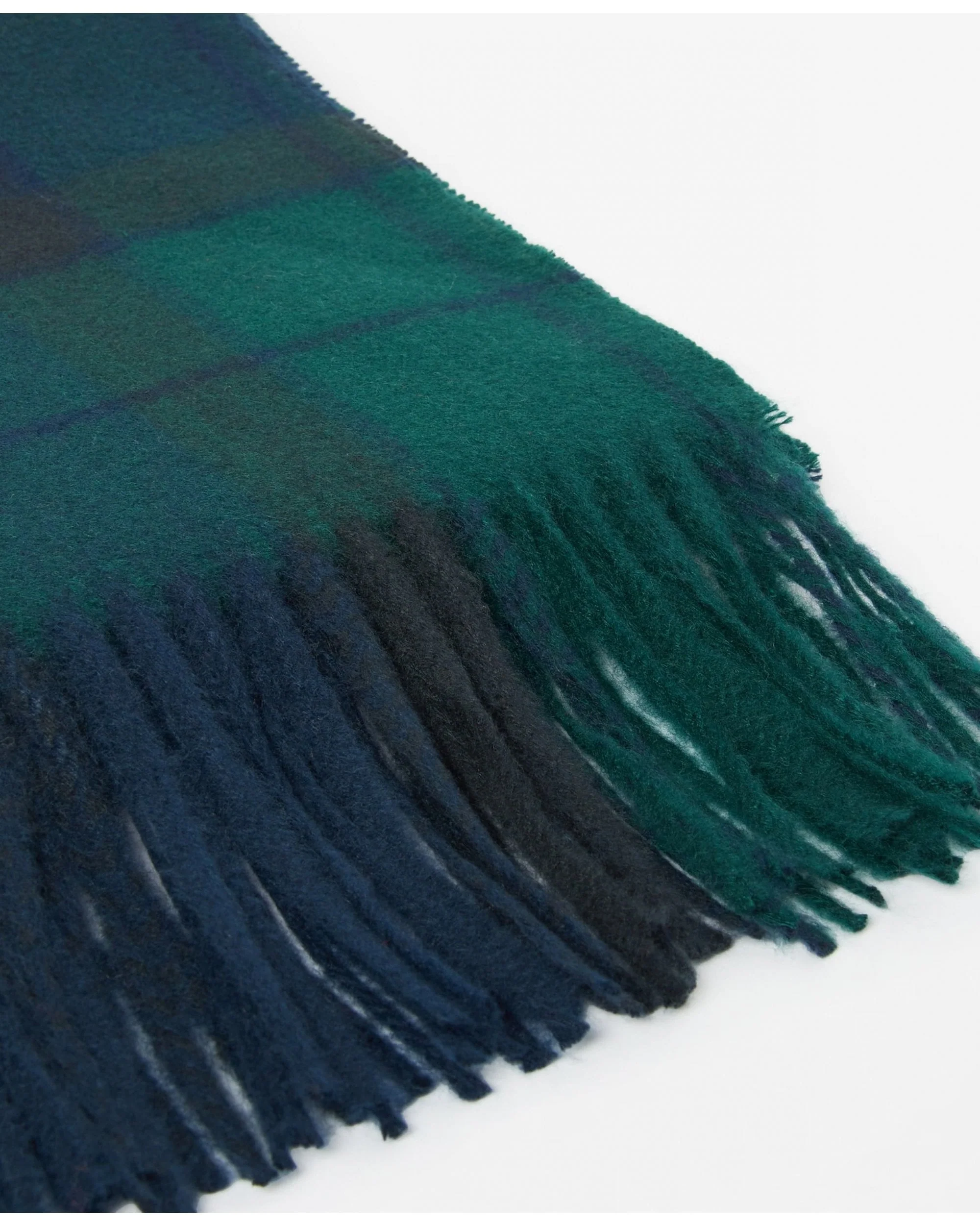 Hailes Tartan Wrap - Image 5