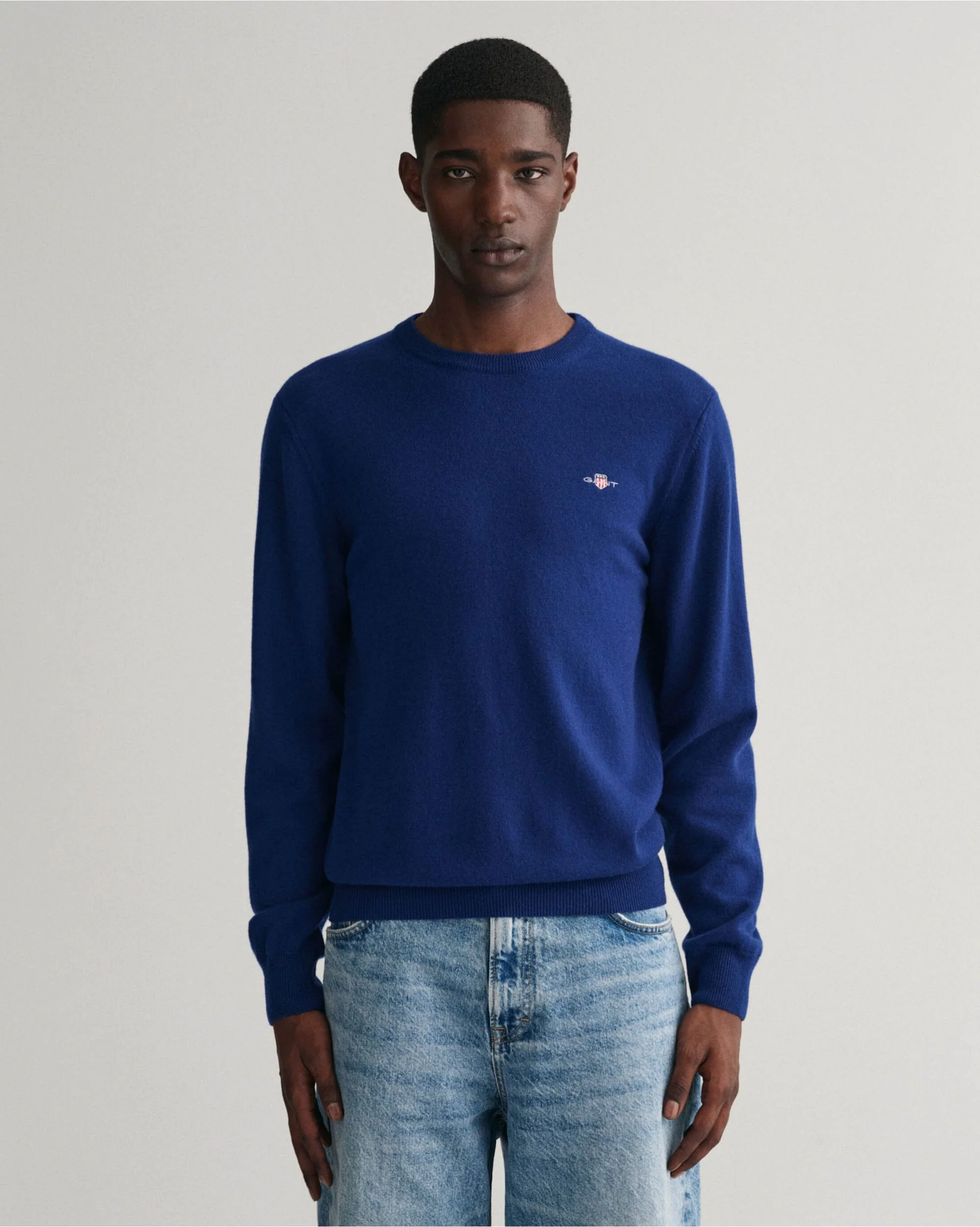 Superfine Lambswool Crew Neck Sweater - Image 14