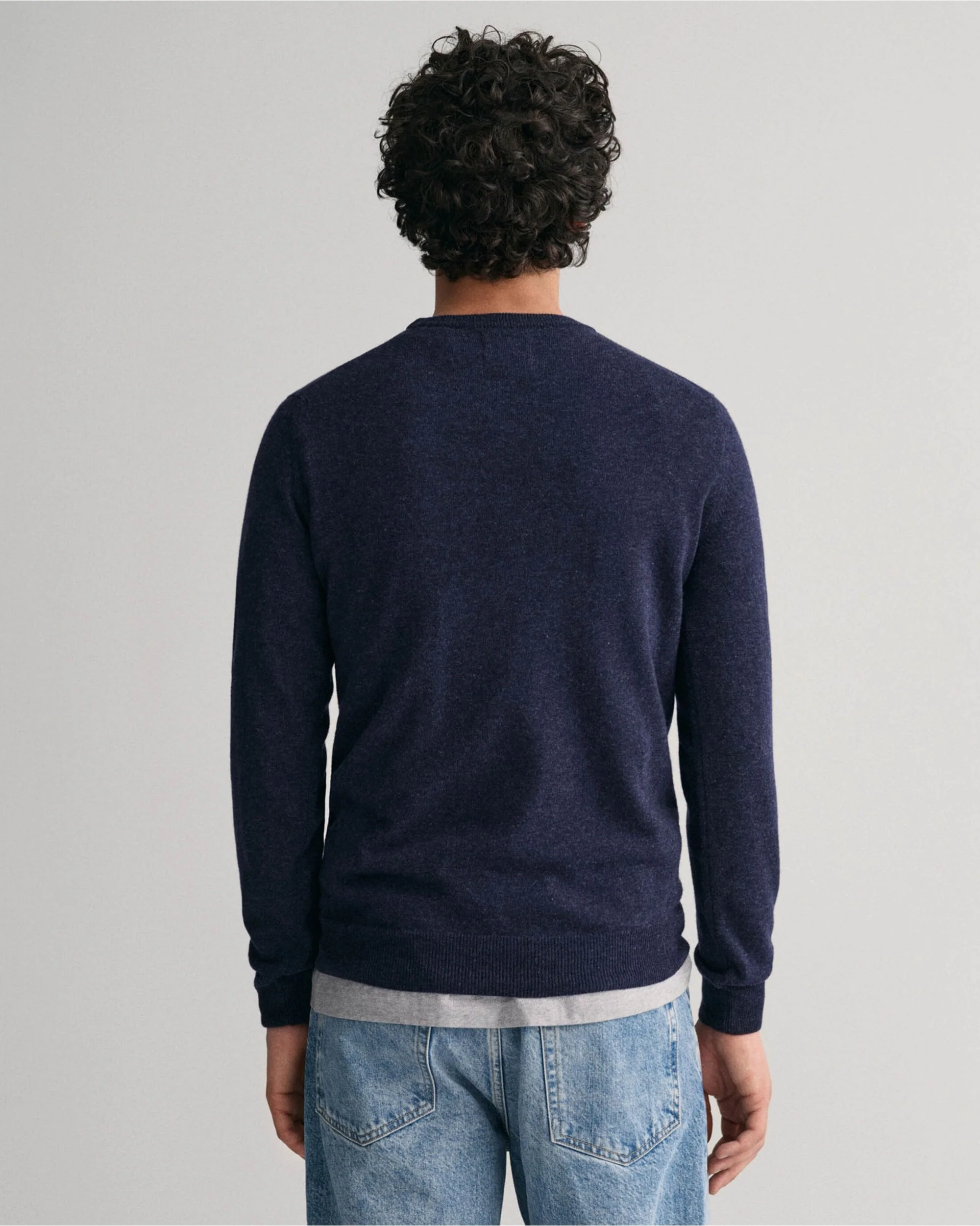Superfine Lambswool Crew Neck Sweater - Image 22