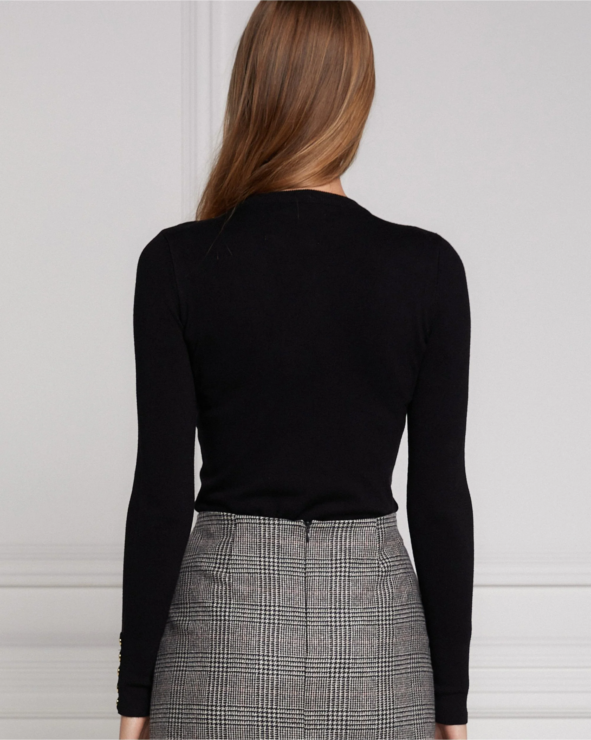 Buttoned Knit Crew Neck - Image 36