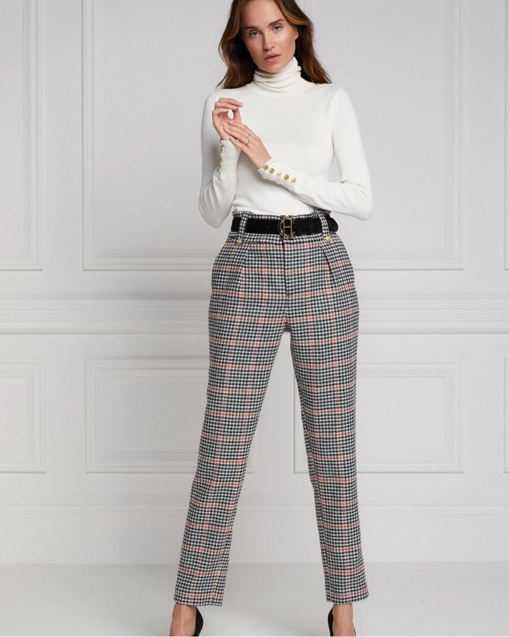 Buttoned Knit Roll Neck - Image 10