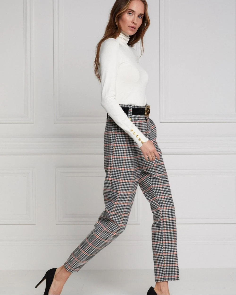 Buttoned Knit Roll Neck - Image 18